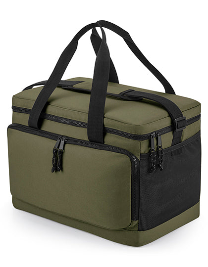 Recycled Large Cooler Shoulder Bag in Military Green, Größe 40 x 26 x 28 cm