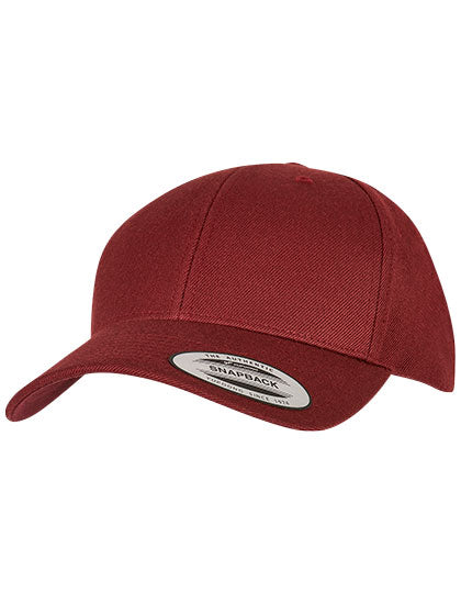 Premium Curved Visor Snapback Cap in Maroon, Größe One Size
