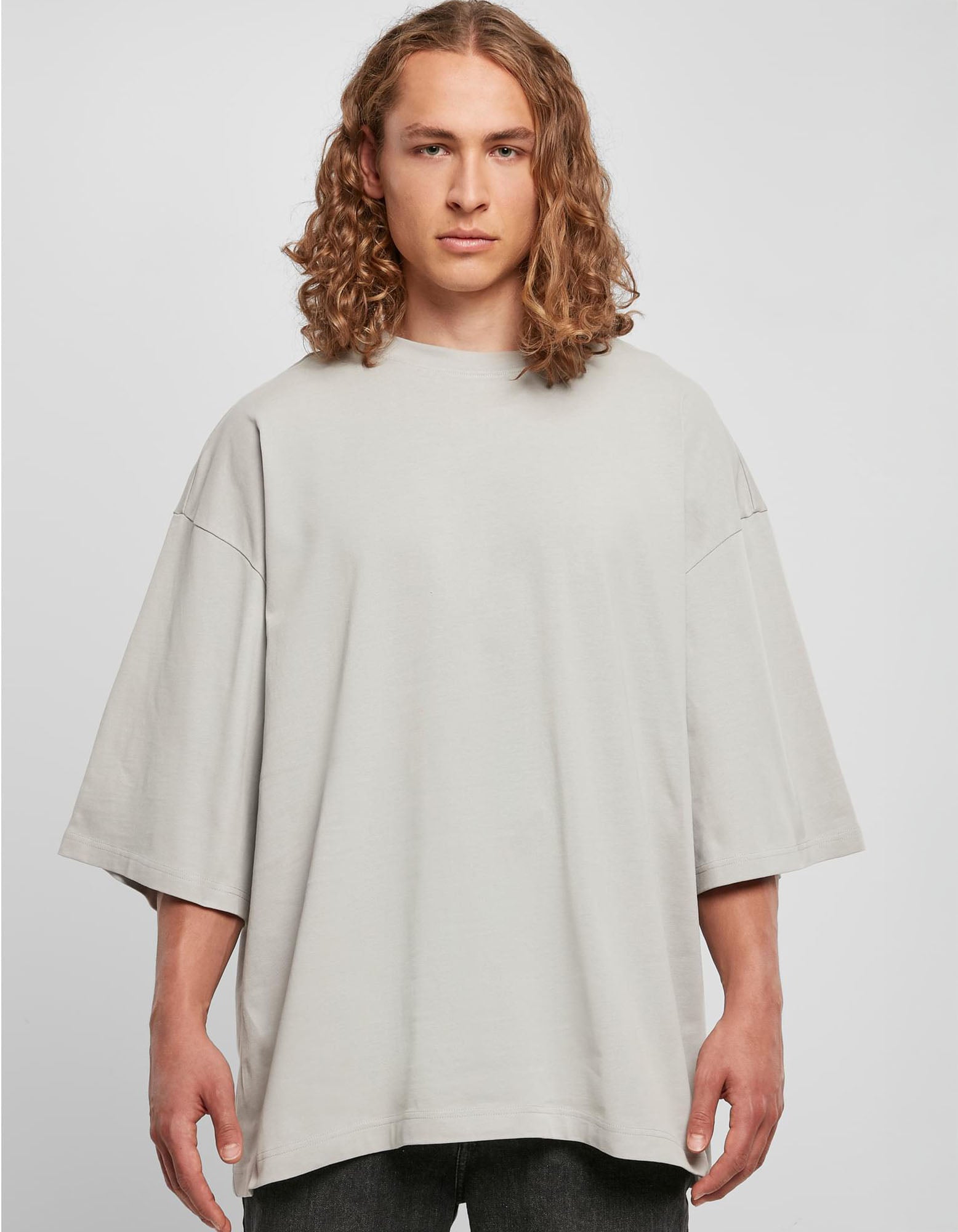 Huge Tee