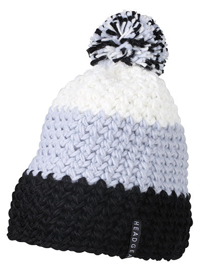 Crocheted Cap With Pompon in Black, Größe One Size