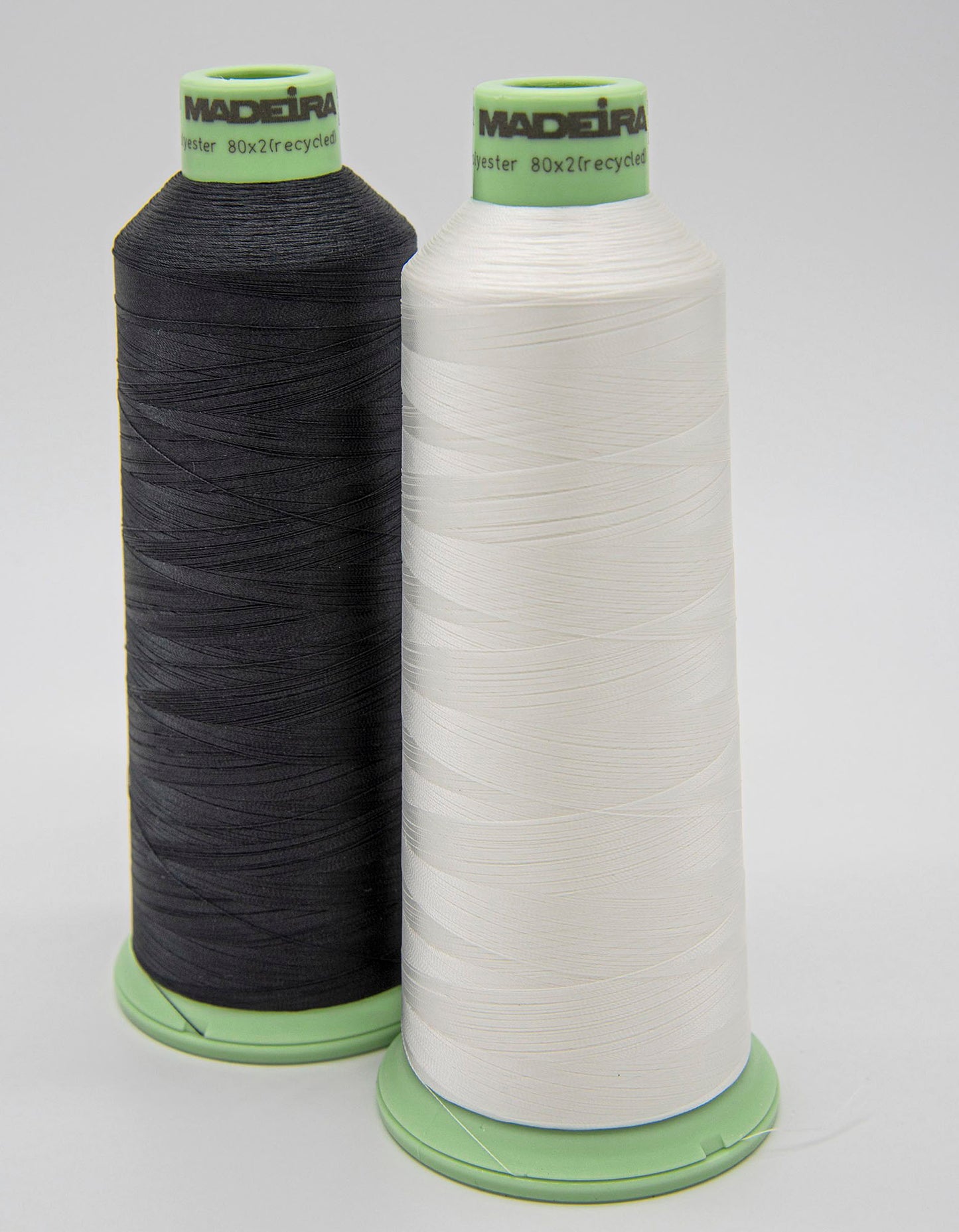 Polyneon Green Bobbin