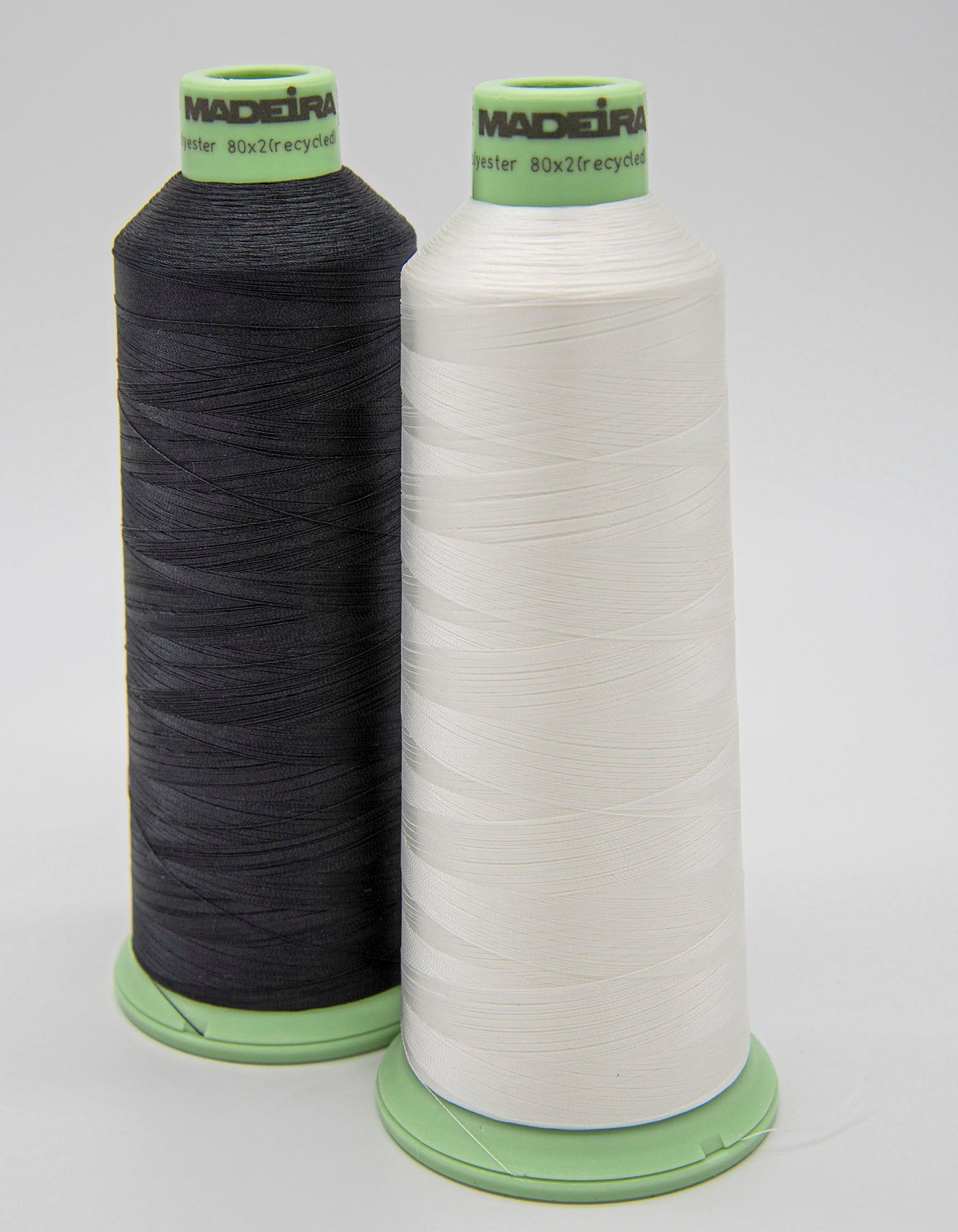 Polyneon Green Bobbin