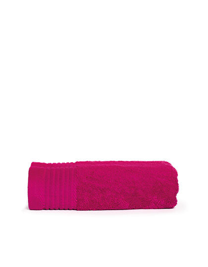 Classic Towel in Magenta, Größe 50 x 100 cm