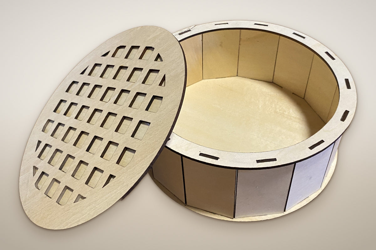 Runde Holzbox mit Deckel aus Lindenholz – Deckel mit Wunschmuster oder Gravur, Ø ca. 20 cm, Höhe ca. 7,6 cm