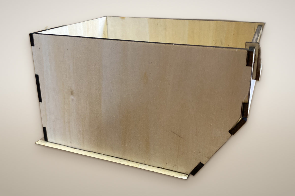 Sortierbox aus Lindenholz mit Beschriftungsschild – Aufbewahrungsbox im Werkstatt-Look, ca. 14,5 × 8,5 × 11 cm, gravierbar